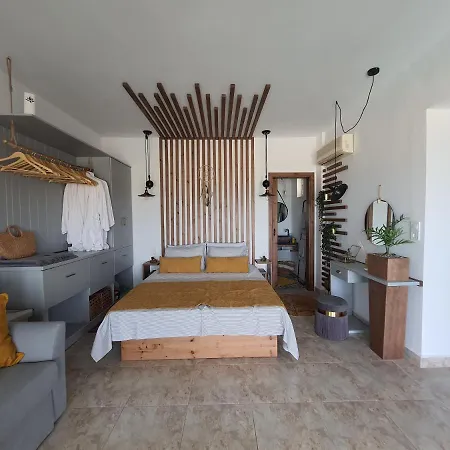 Tramonto Luxury No2 - Breathtaking Sunset View Villa Finíki