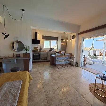 וילה Tramonto Luxury No2 - Breathtaking Sunset View פויניקיון